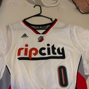 White short sleeved “Rip City” Lillard jersey